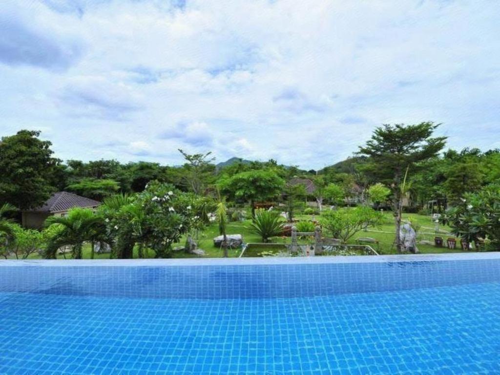 Dusit Talai Resort Mu Si Exterior foto